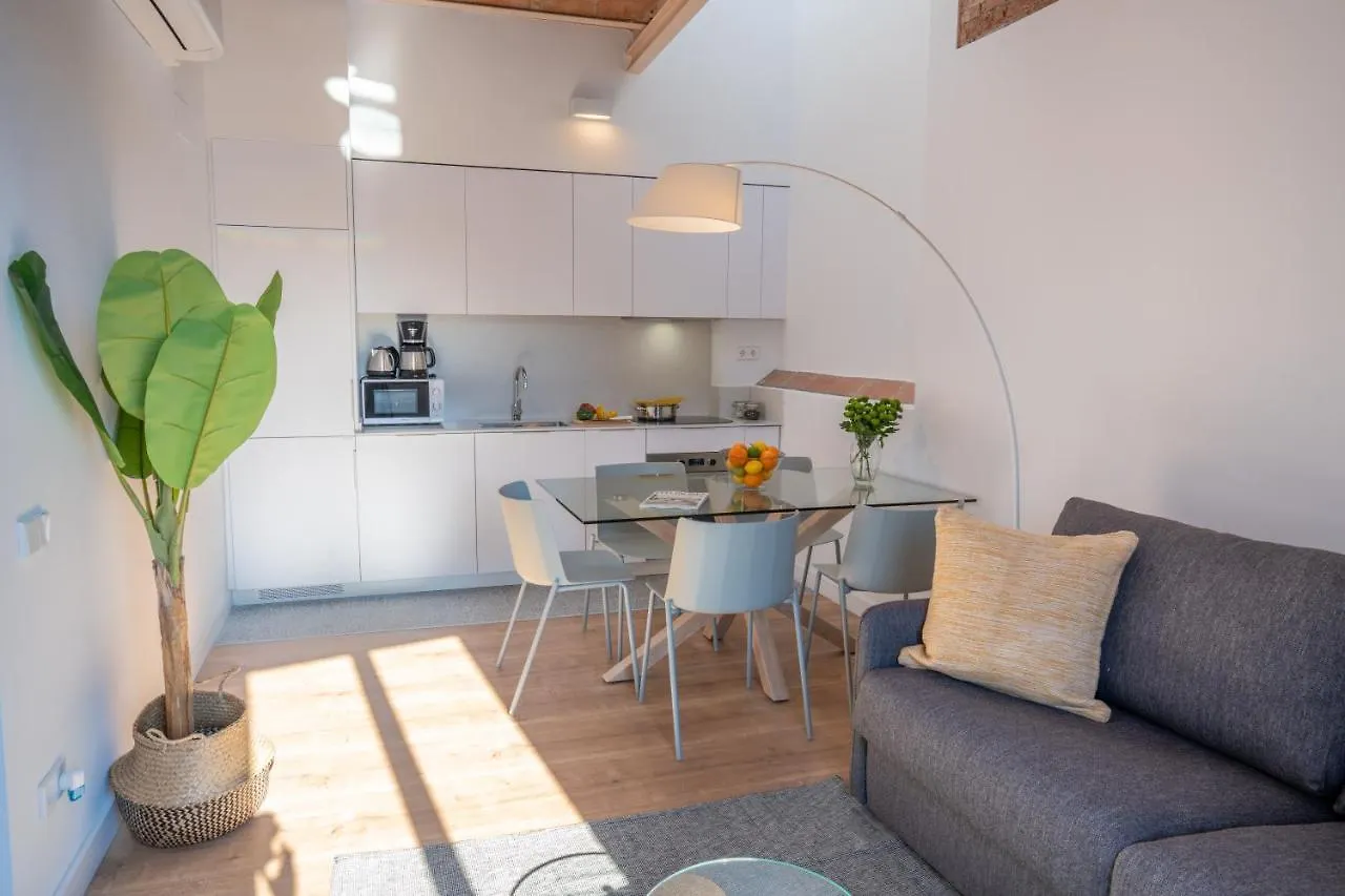 Feelathome Stadium Apartments L'Hospitalet de Llobregat