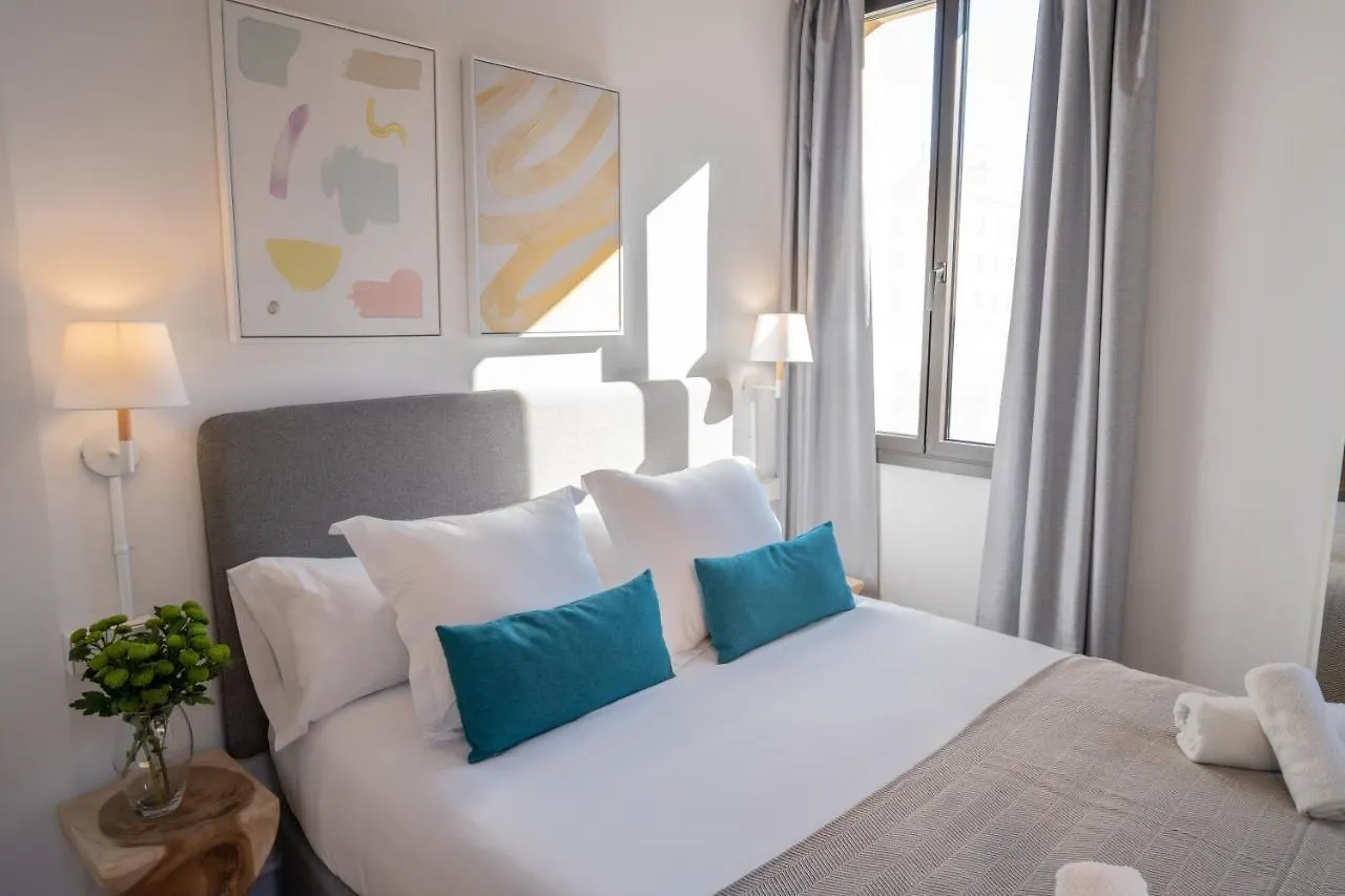 Feelathome Stadium Apartments L'Hospitalet de Llobregat