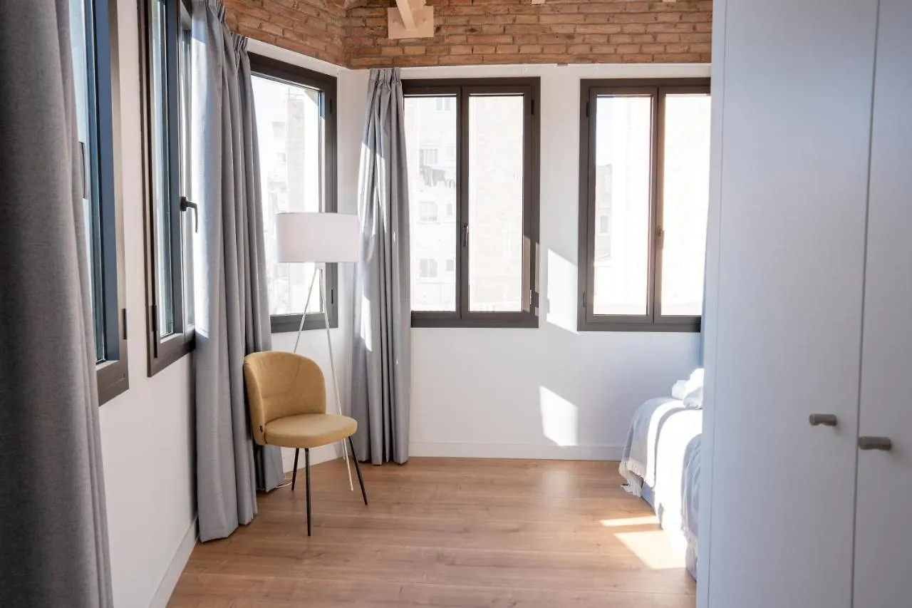 Feelathome Stadium Apartments L'Hospitalet de Llobregat