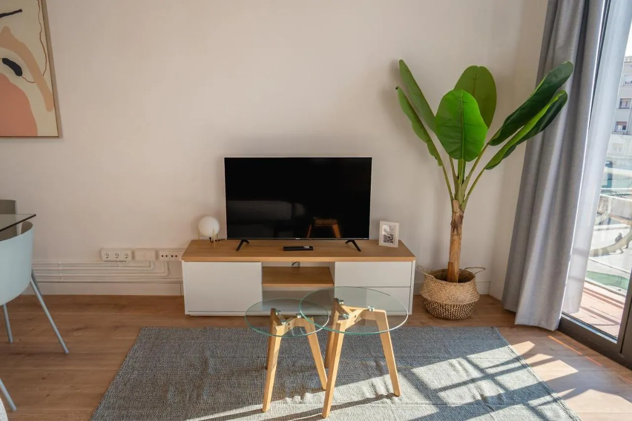 Feelathome Stadium Apartments L'Hospitalet de Llobregat 0*,