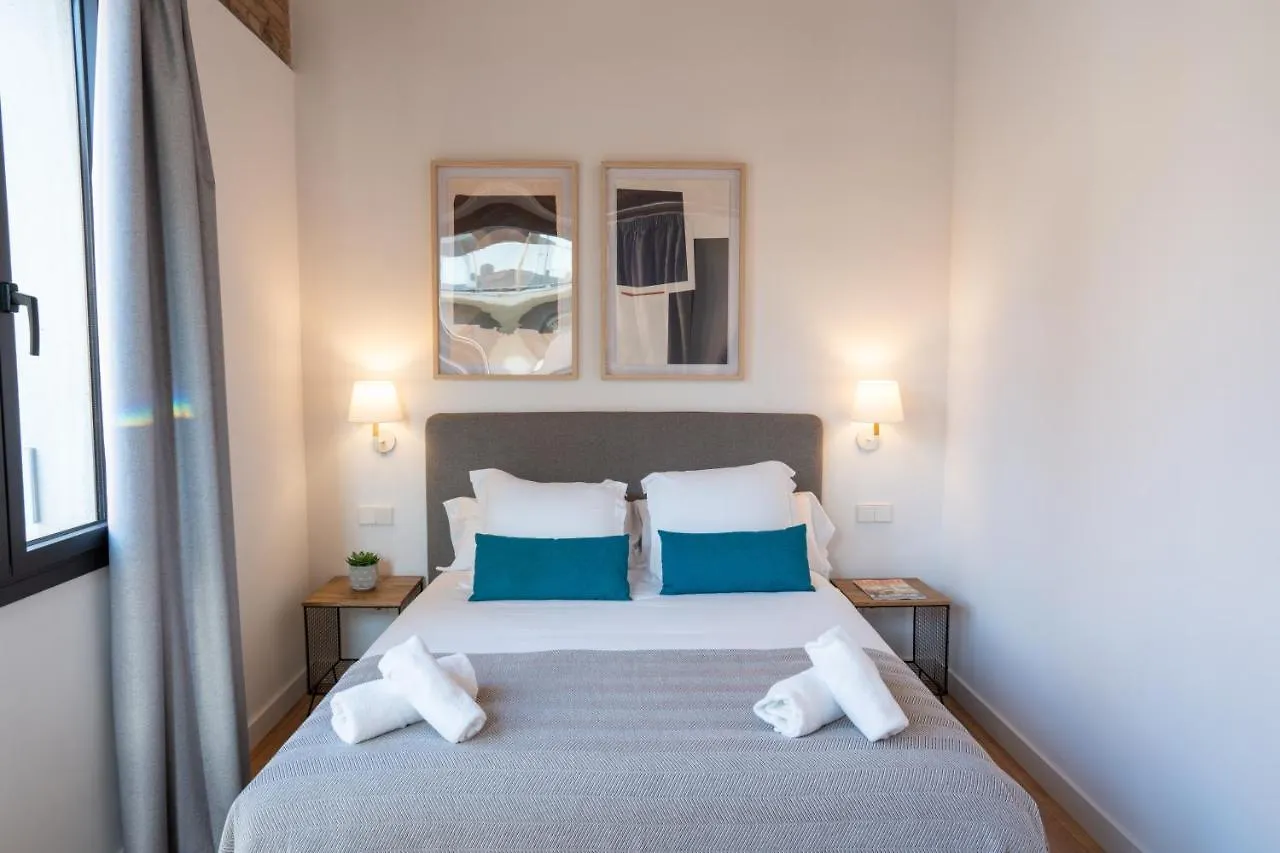 Feelathome Stadium Apartments L’Hospitalet de Llobregat